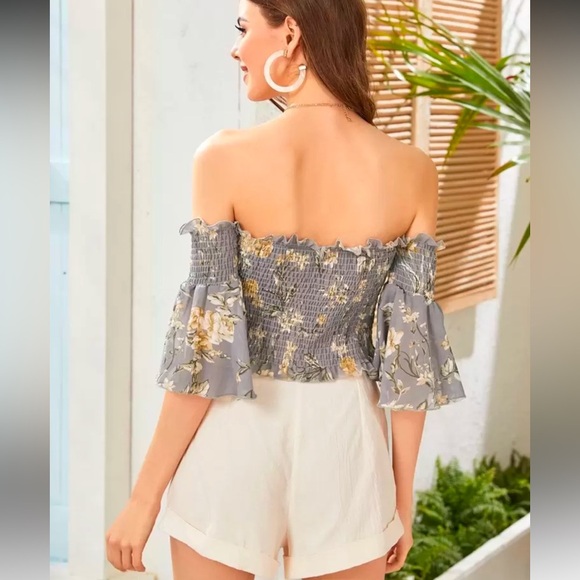 SHEIN Floral Off-Shoulder Smocked Top - Picture 7 of 8